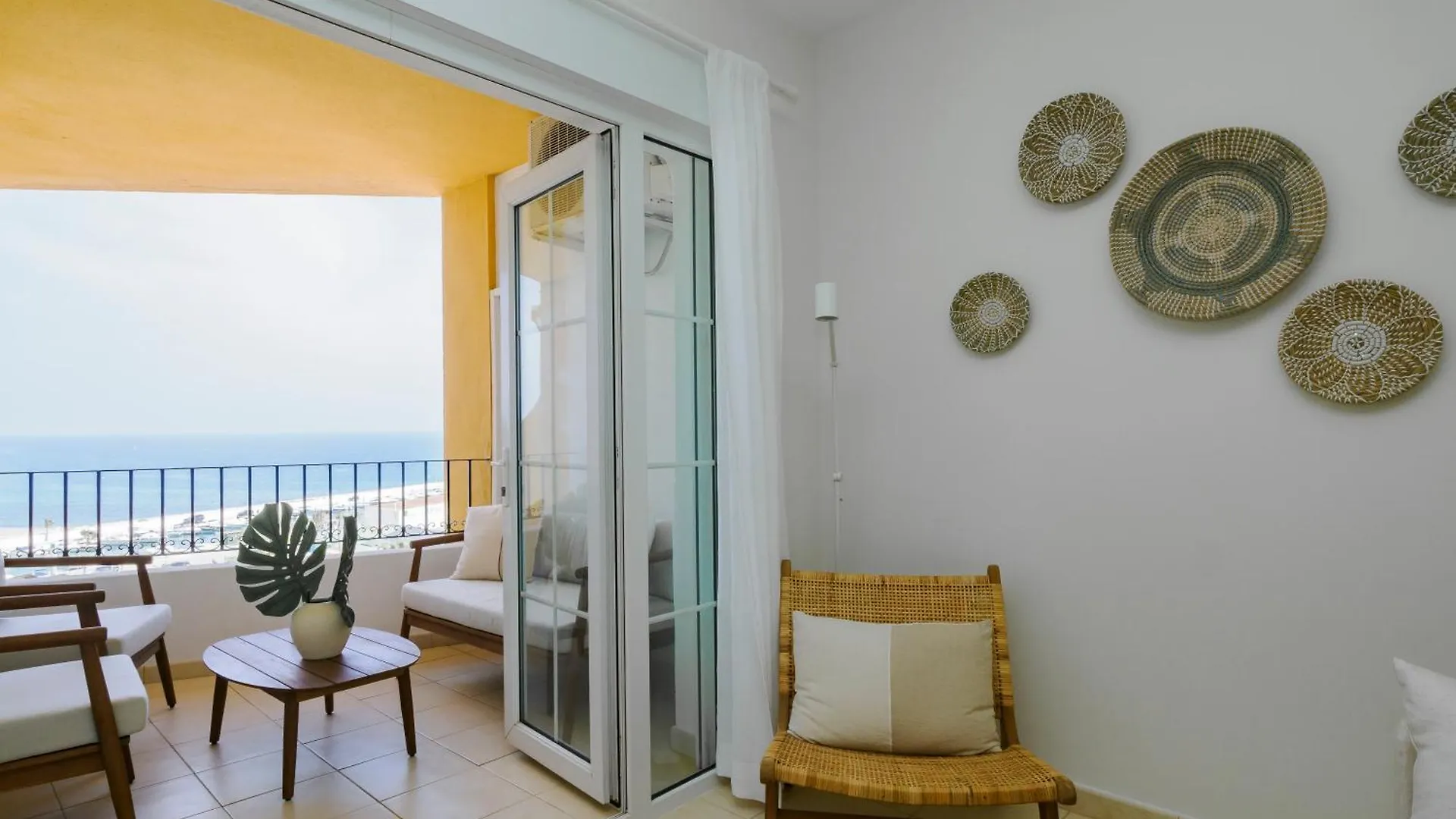 Apartamento Increible Estudio En Puerto De Cabopino Marbella