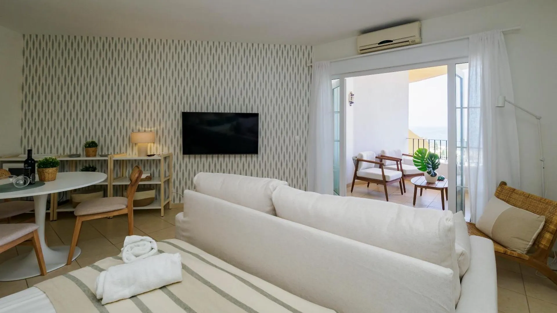Apartamento Increible Estudio En Puerto De Cabopino Marbella España
